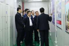 宜春市电子信息产业链招商小分队莅临开云手机·官方版网站登录入口-开云(中国)参观调研
